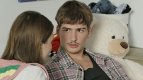 Polacy doskonale znają jej piosenki. Teraz karierę medialną rozpoczyna syn polskiej gwiazdy
