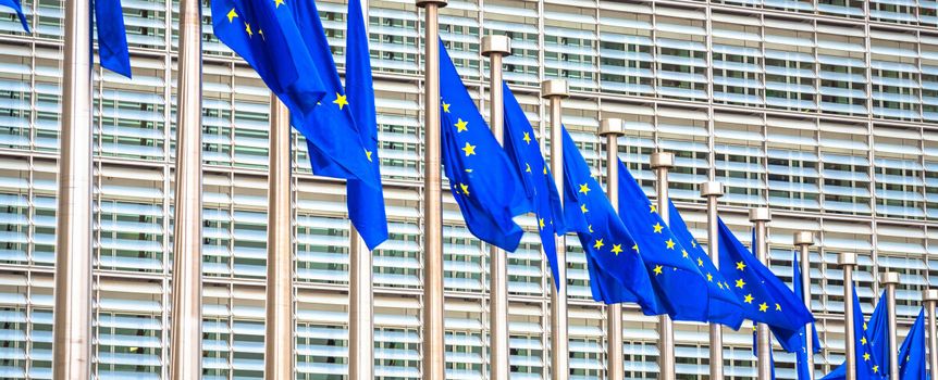 KE zagroziła Polsce karami w związku z niewykonaniem wyroku TSUE
