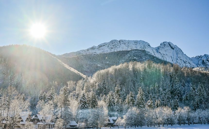 Widok na Tatry z Zakopanego