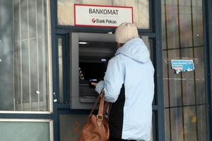Tylko 49 proc. pracowników odczuło realną poprawę zarobków