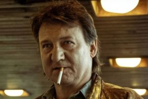 "Najmro. Kocha, kradnie, szanuje"