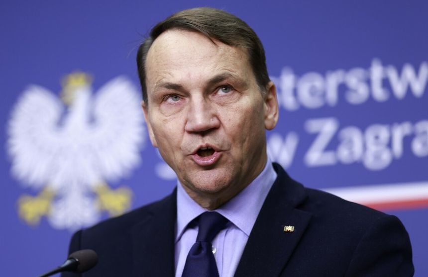 Minister spraw zagranicznych Radosław Sikorski