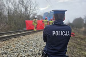 Wypadek na przejeździe kolejowym w Ząbkowicach