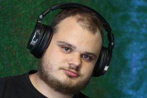 DJ Akun