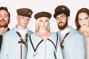 Clean Bandit, Anne-Marie, David Guetta