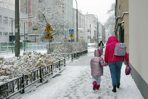 Ekstremalna zima w Polsce. Pierwsze szkoły już odwołują zajęcia
