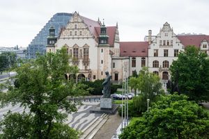 Uniwersytet im. Adama Mickiewicza w Poznaniu