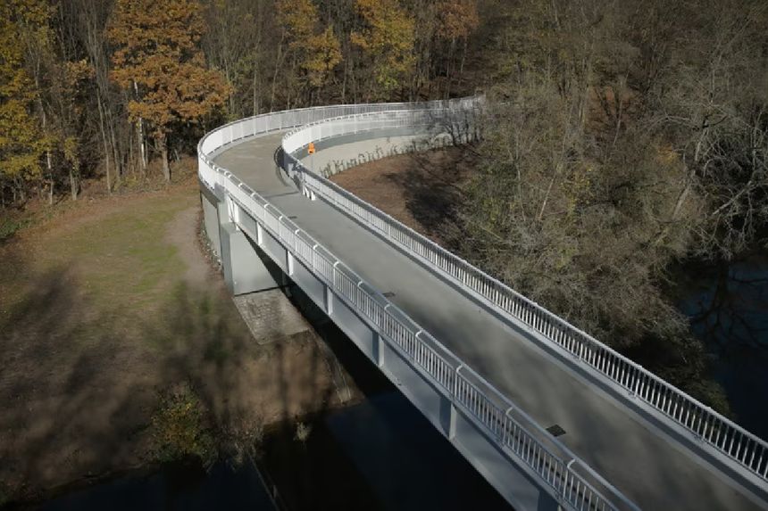 Kładka nad Widawą