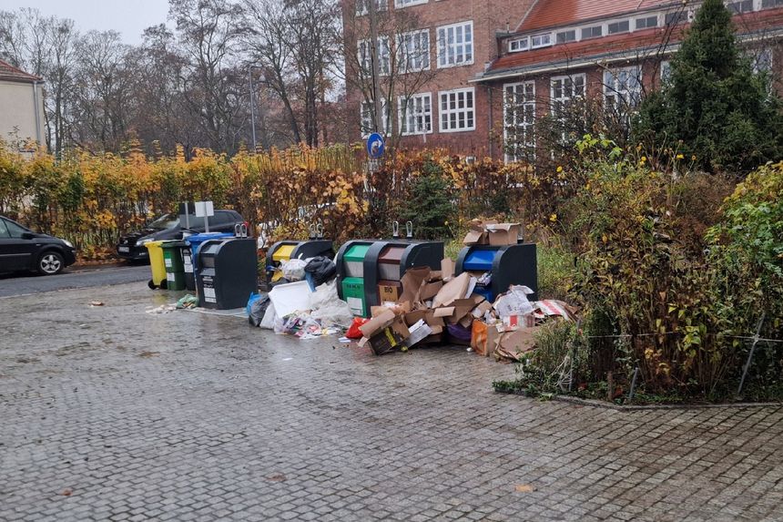 Śmieci na Sępolnie