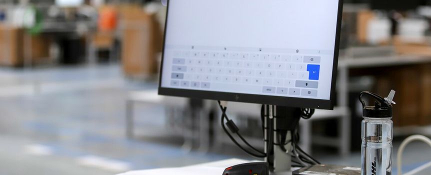 Pracownicy korzystający z AI bez zgody pracodawcy narażają się na dyscyplinarkę