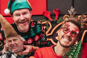 Smutny Chór Wujów Radio ZET