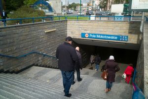metro Pole Mokotowskie