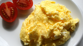 Dodaj ten składnik do jajecznicy