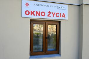 okno życia