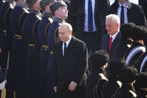 Rosja wyprzedaje zapasy złota