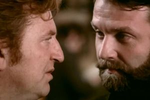 Zanim powstał ten kultowy serial z PRL-u, zrobili film. Prawie nikt dziś tego nie pamięta