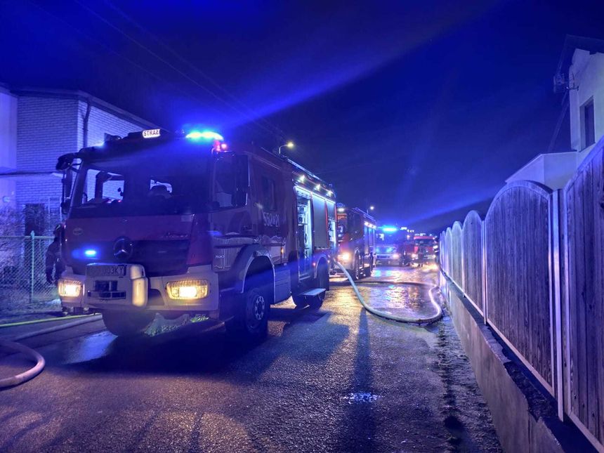 Pożar w Rumii. Dwie osoby nie żyją
