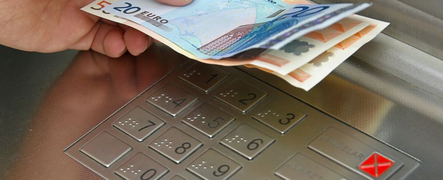 gotówka, bankomat