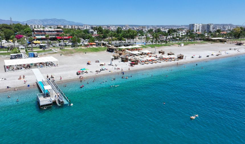 Plaża w Antalyi w Turcji