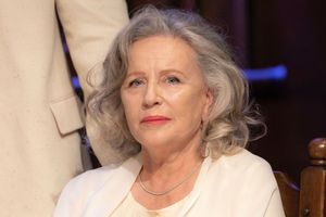 Legenda PRL-u wspomina dzieciństwo. "Mną zajmowała się ulica"