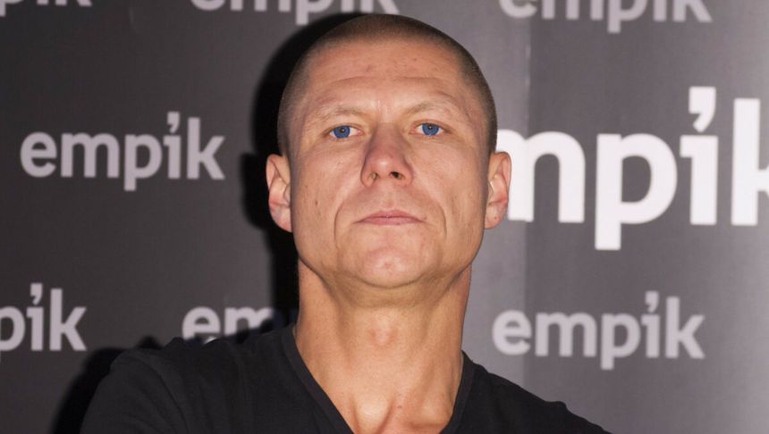 Członek legendarnego zespołu podjął decyzję. Fani nie kryją oburzenia