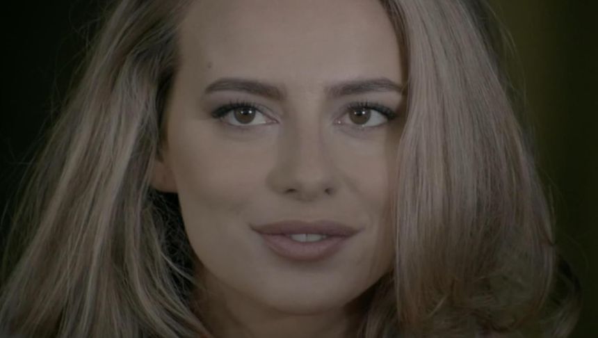 Kadr z serialu "Porwana - Historia Chloe Ayling"