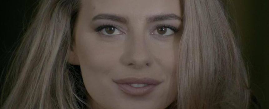 Kadr z serialu "Porwana - Historia Chloe Ayling"