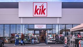 Groźna substancja w klapkach z KiK. Pilny apel do klientów