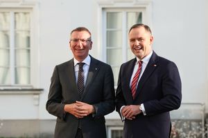 Karol Nawrocki, Gitanas Nauseda