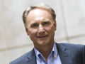 Dan Brown