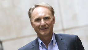 Dan Brown