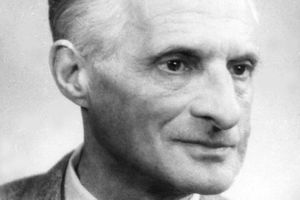 Siostra Tuwima poszła w jego ślady. Mnóstwo Polaków nawet nie wie, że ją czytało