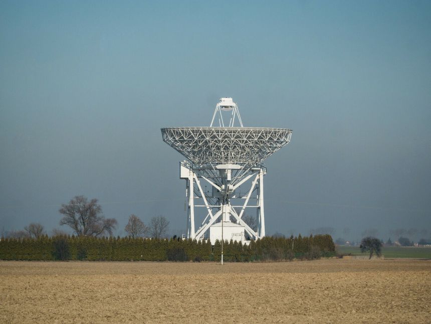 Radioteleskop w Piwnicach