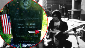 Takie słowa ma na nagrobku Dee Dee Ramone