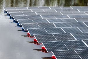 Elektrownia fotowoltaiczna na wodzie