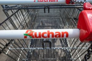 Wozek sklepowy firmy Auchan