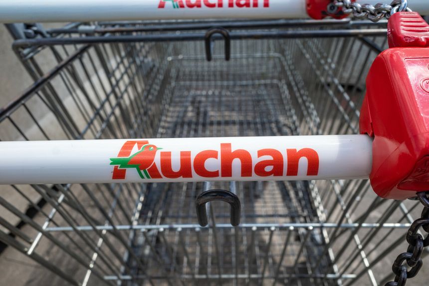 Wozek sklepowy firmy Auchan