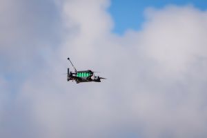 Dron. Zdjęcie ilustracyjne