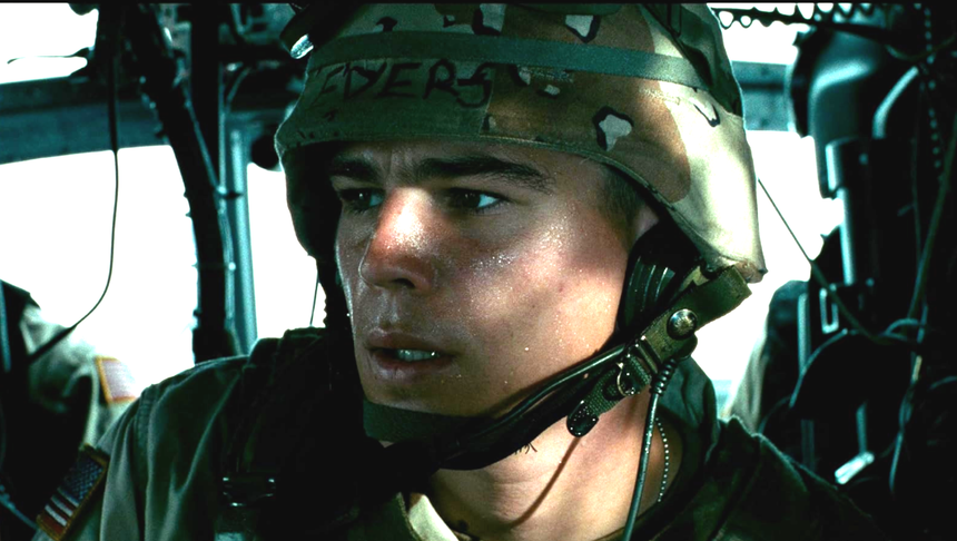 Kadr z filmu "Helikopter w ogniu"