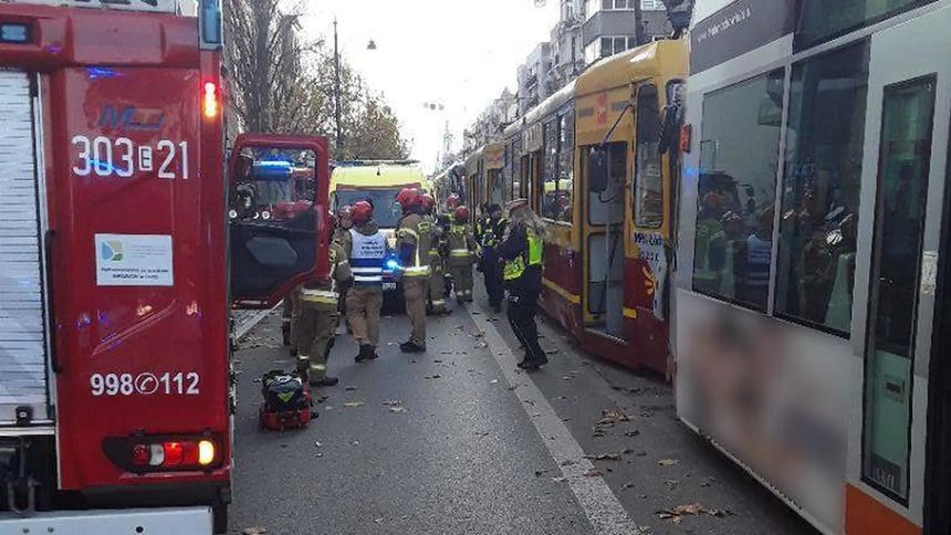 Łódź. Zderzenie tramwajów, 12 osób rannych