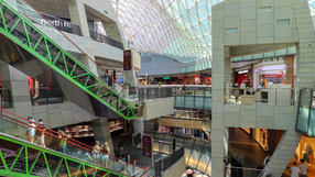 Zlote Tarasy - galeria handlowa 