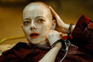 Łysi oglądali hollywoodzką nowość za darmo. Chętnych nie brakowało
