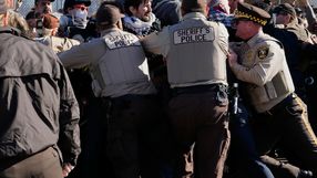 USA. W Chicago starcia demonstrantów z policją