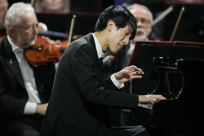 Eric Lu
