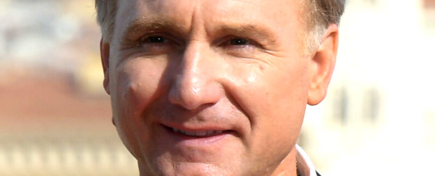Dan Brown