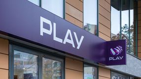 play