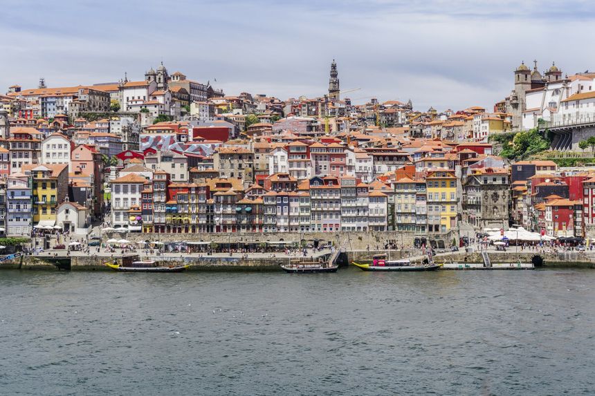 Porto, widok na Ribeirę