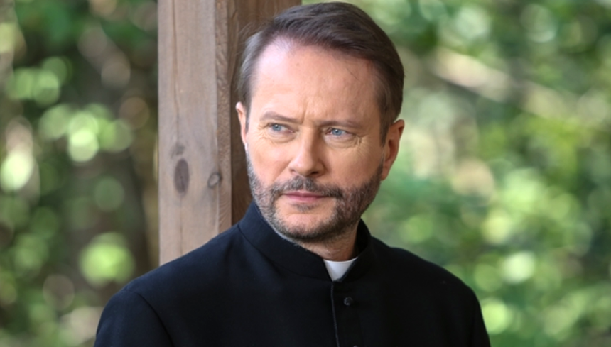 "Ojciec Mateusz"