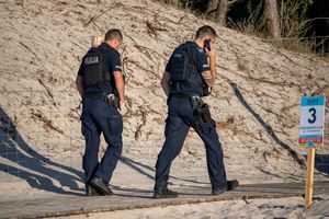 Ciało 18-latka na plaży