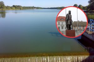 Jezioro Rogoźno i pomnik Przemysła II w mieście